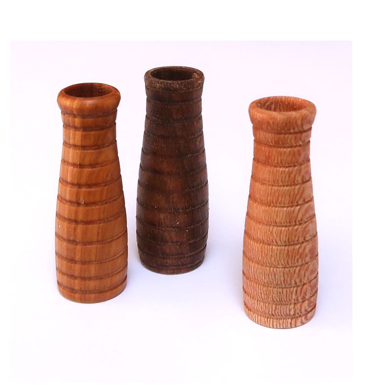 Bodenvase aus Holz, Miniatur für die Puppenstube