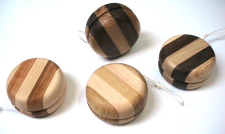 Jo-Jo mit verschiedenen Holzarten, 58 mm Durchmesser