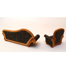 Sofa, Rückansicht, Puppenhausmöbel im Maßstab 1zu12