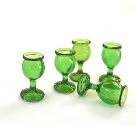 Weinglas aus grünem Glas, 1 Stück