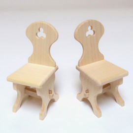 Bauernstuhl, Puppenstubenmöbel im Maßstab 1zu12