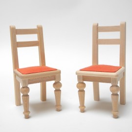 Stuhl mit Polster, gedrechselte Beine, Ahorn, Puppenstubenmöbel 1zu12